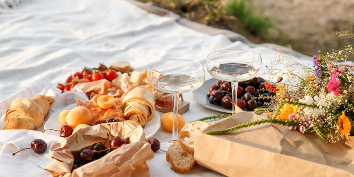 Springtime Sipping: The Guide to the Perfect Picnic